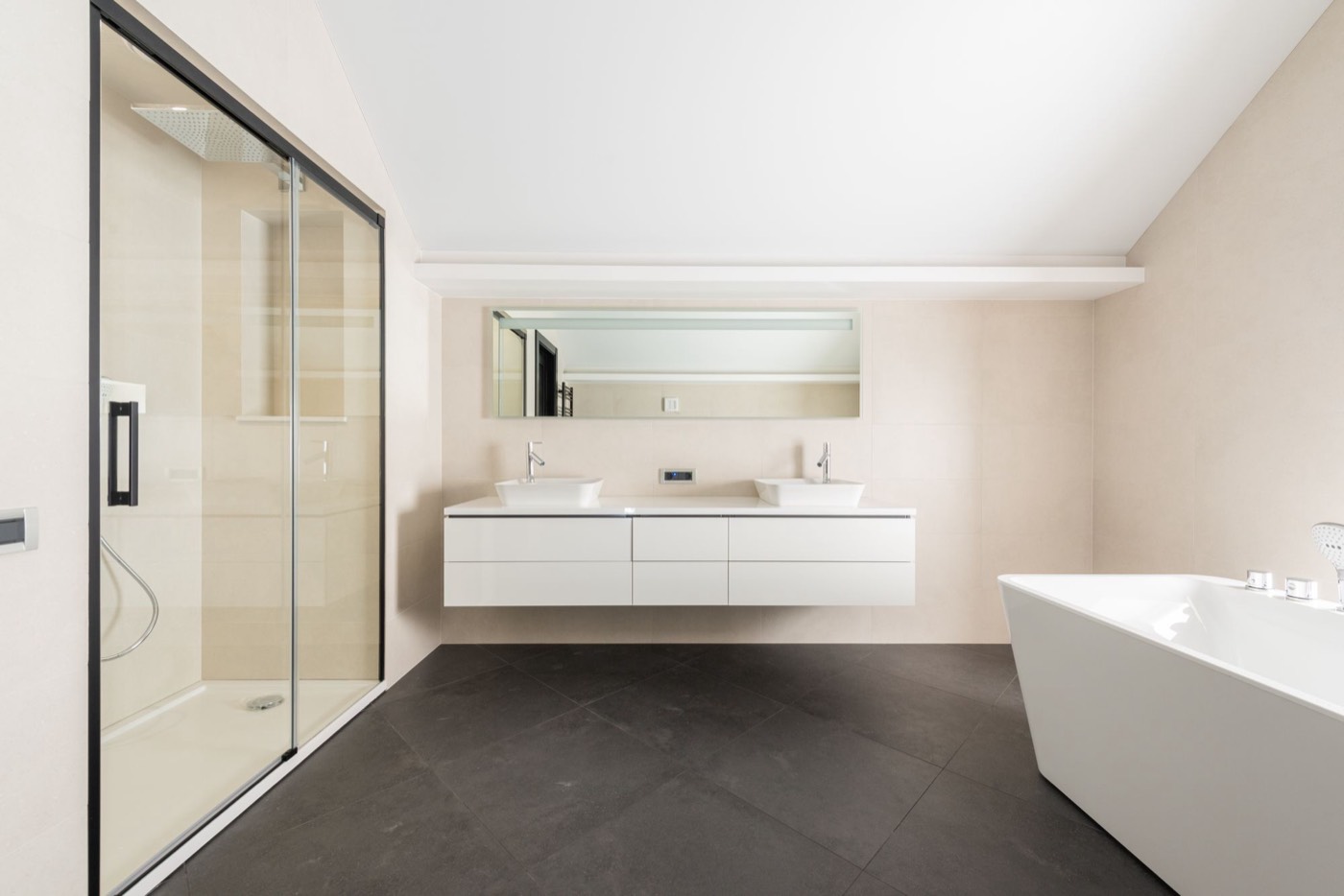 Bagno moderno ristrutturato
